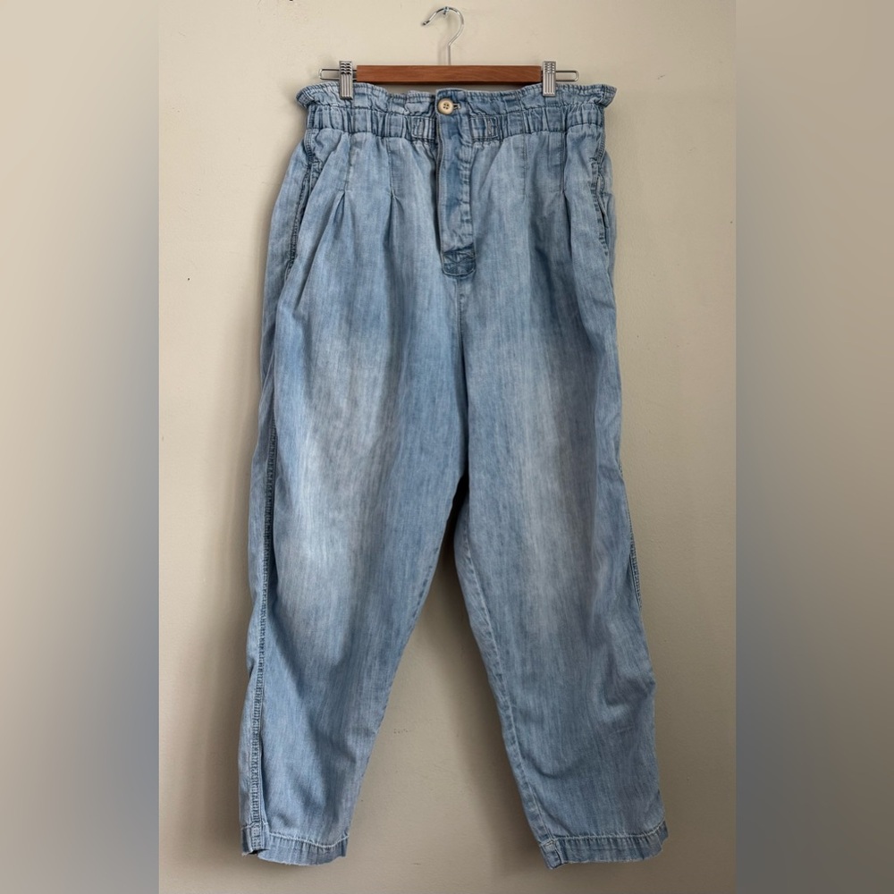 Free People Light Blue Paperbag Waist Ankle Jeans - Picture 3 of 9